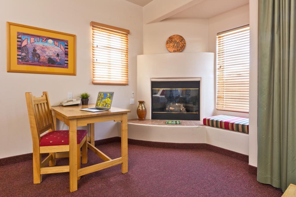 Inn At Eagle Mountain Fountain Hills Exterior photo