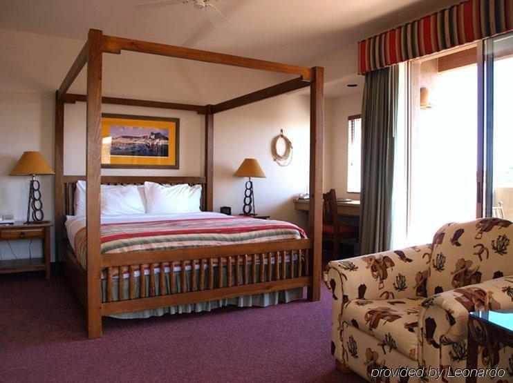 Inn At Eagle Mountain Fountain Hills Room photo